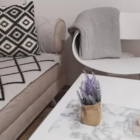Apartman Lada * Bijeljina