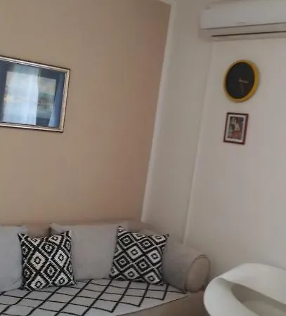 Apartman Lada *